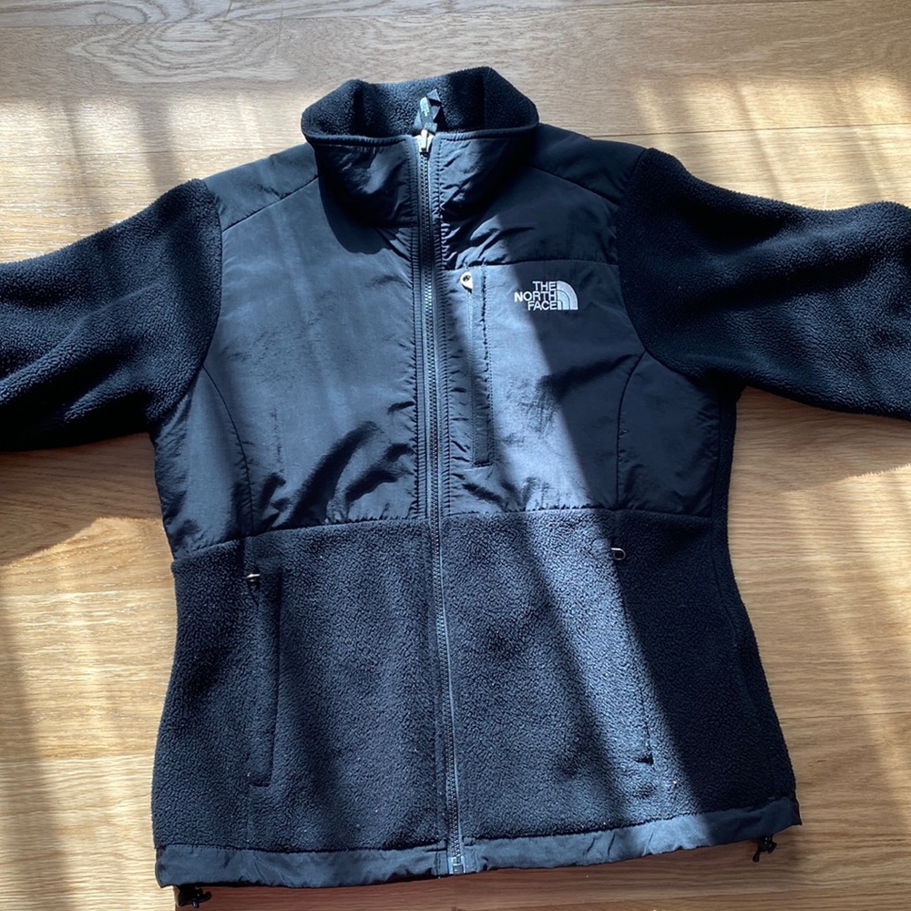 The North Face Women’s Size S Fleece jacket